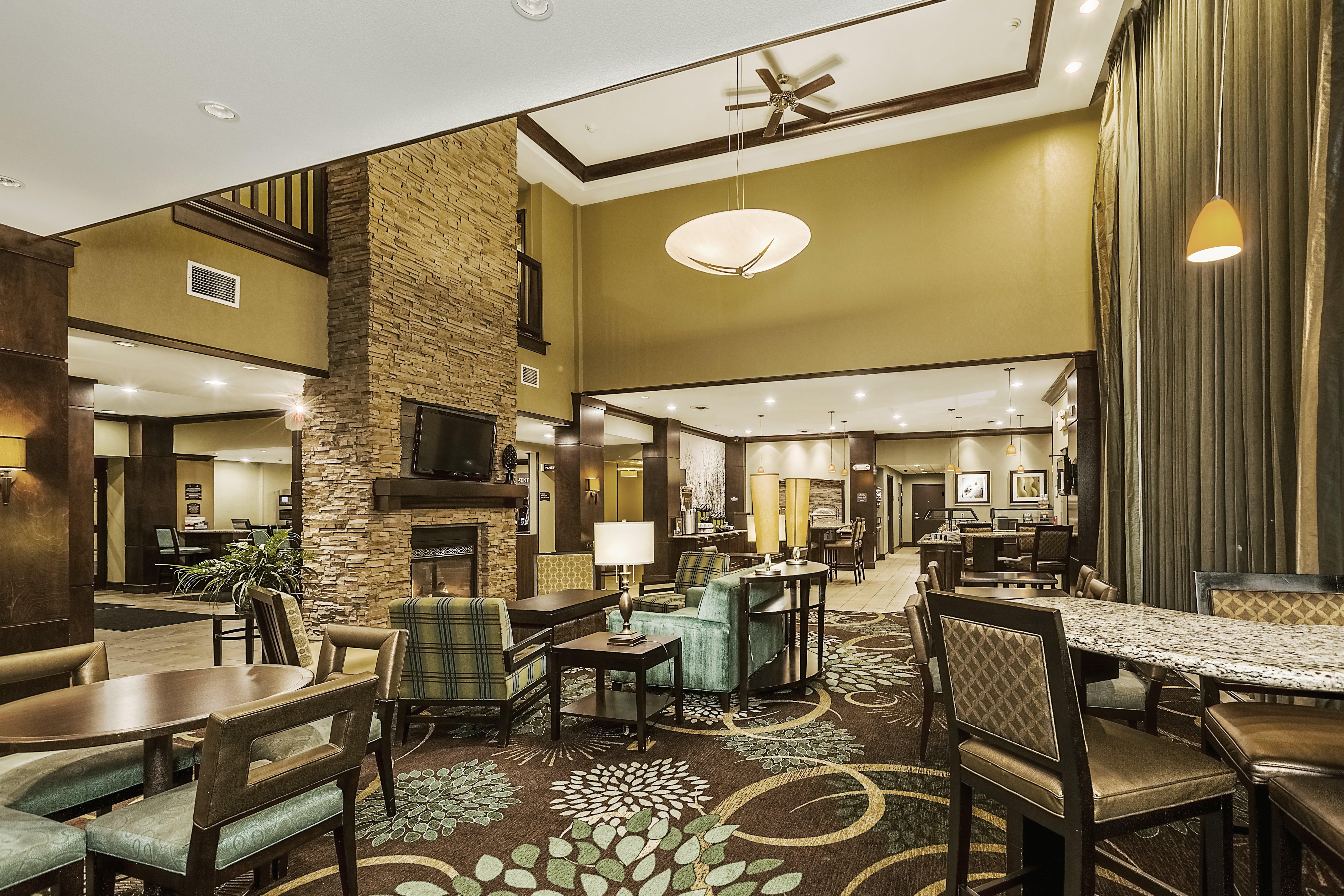 Staybridge Suites Bismarck By Ihg Buitenkant foto